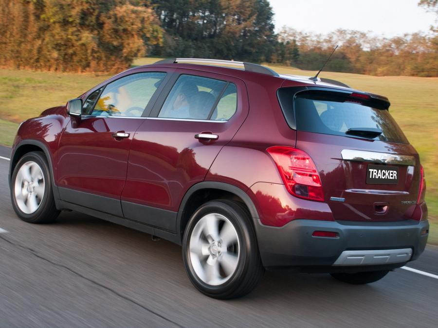  Chevrolet Tracker 2013 года  (фото 8 из 21)